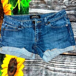 Women’s jean shorts